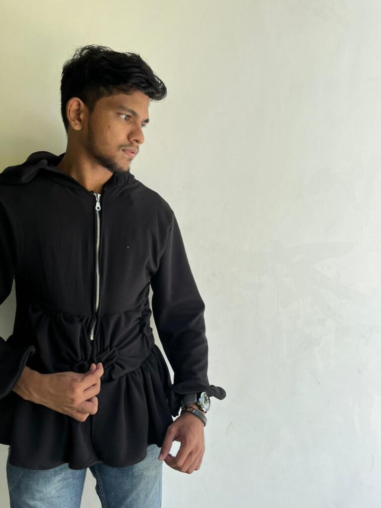 WhatsApp Image 2024-12-04 at 16.33.00